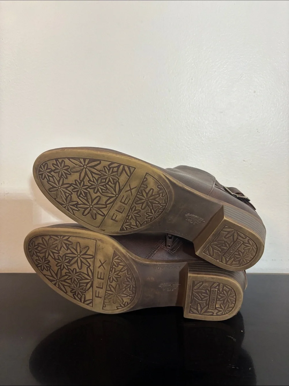 LifeStride Buckle Ankle Bootie‎